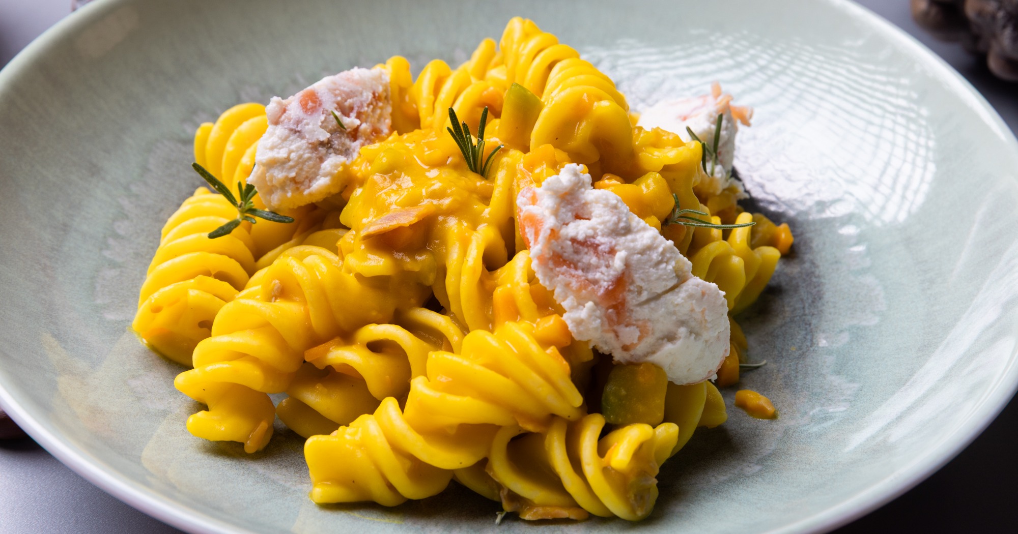 Arancio (quasi) profondo Monte Isola